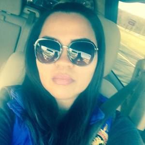 Meet your Posher, Queila